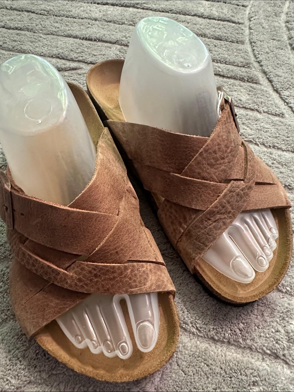 NEW- Men’s Birkenstock Brown Leather Crisscross Slide Sandals